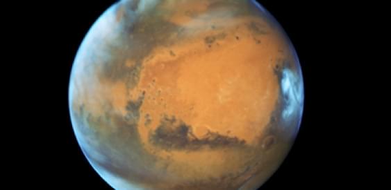 У Марса нашли исчезающие спутники