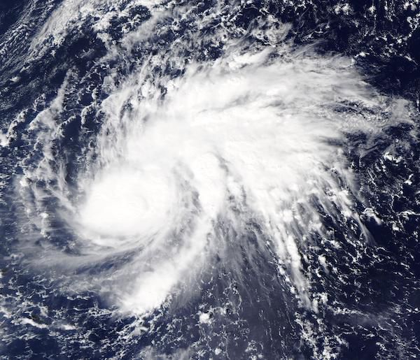 На Филиппинах бушует самый сильный в мире шторм 