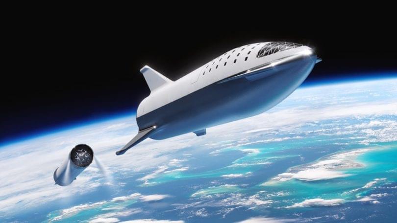 Илон Маск проведет прямую VR-трансляцию лунной миссии в 2023 году