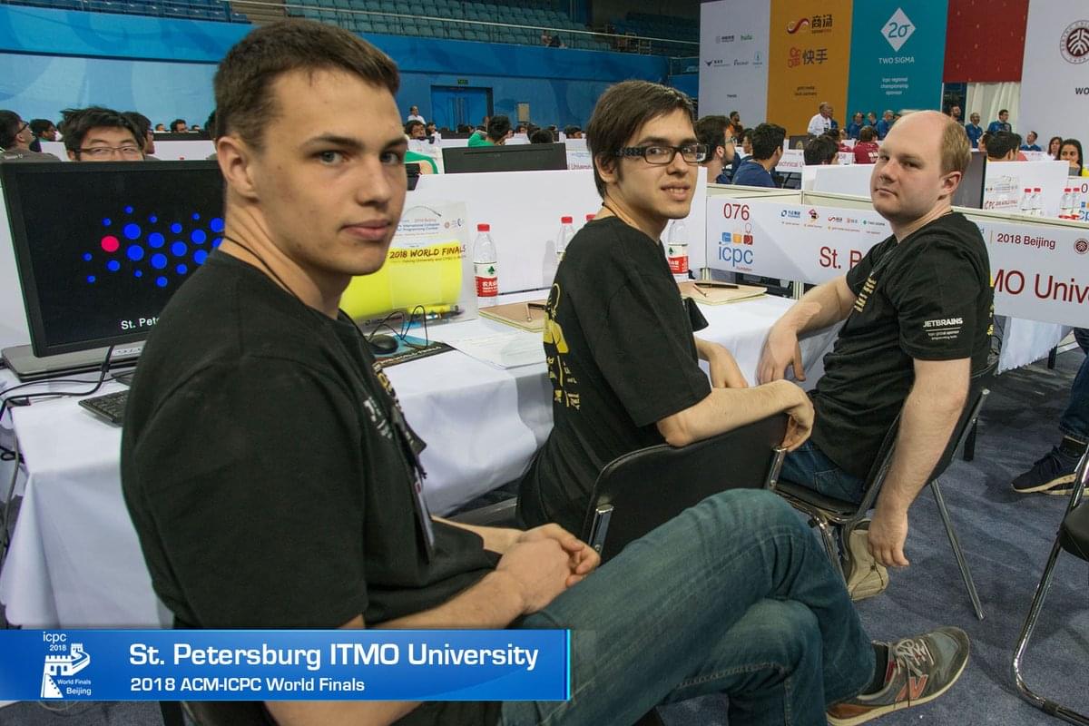 Студенты из России победили на чемпионате мира по программированию