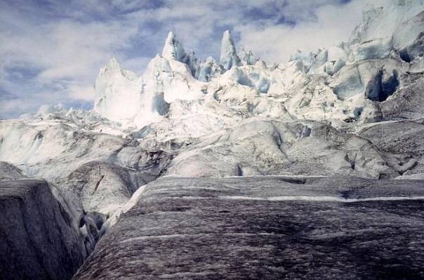 В ледниках Норвегии оттаяли сотни артефактов железного века