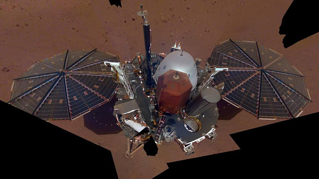 InSight и его первое селфи на Марсе