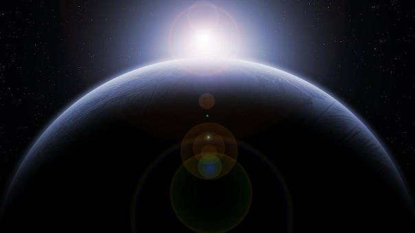 Астрономы при помощи микролинзирования нашли ближайшую к нам экзопланету 