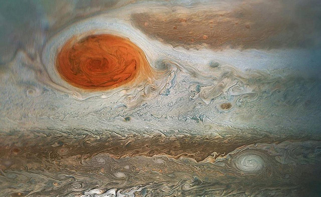 Слухи о «смерти» Болшого красного пятна на Юпитере не подтвердились