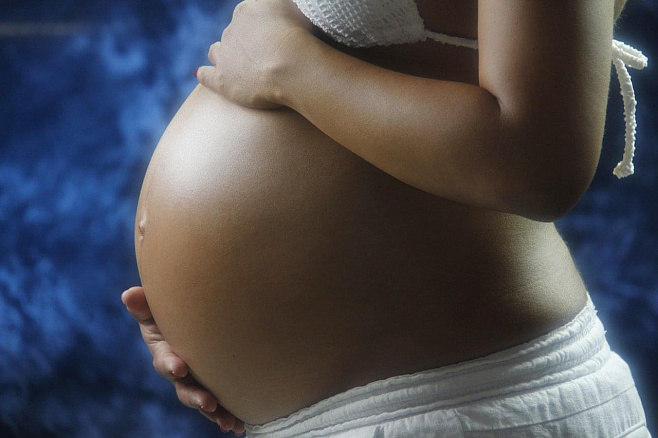Аспирин в низкой дозировке снижает риск преждевременных родов у первородящих женщин
