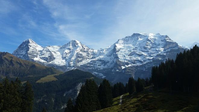 Швейцарские Альпы продолжают расти