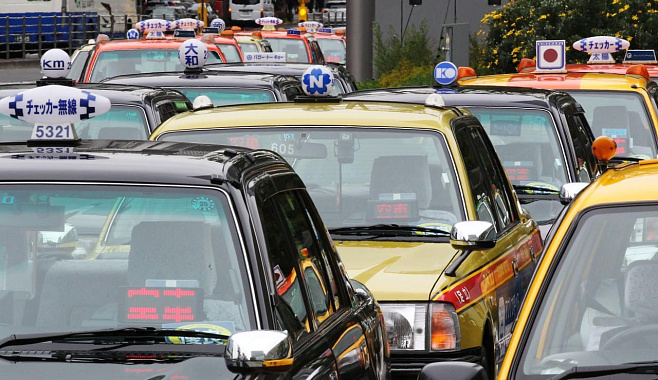 В Токио тестируют беспилотные такси с пассажирами