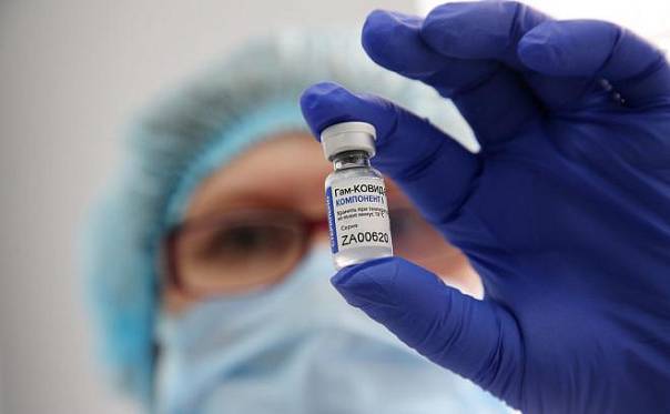 В России появятся вакцины сразу против нескольких вариантов COVID-19