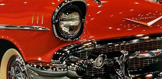 Выставка ретро-автомобилей American Car Show