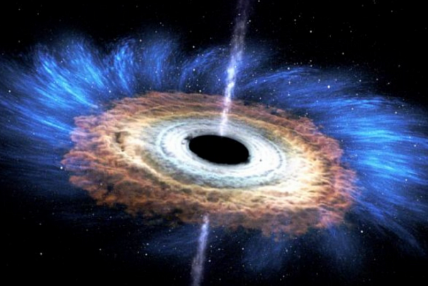 Астрономы смогли сфотографировать «плюющуюся» плазмой чёрную дыру