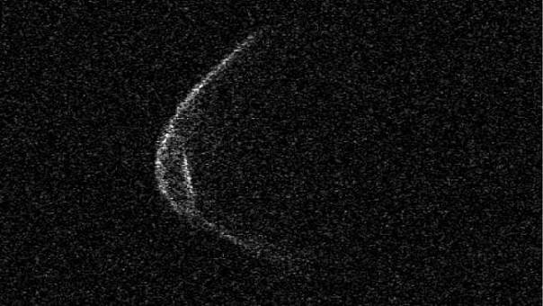 Большой астероид пролетит мимо Земли в среду