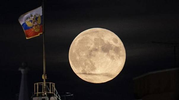 Проект «Луна-27»: Россия примет участие в борьбе за территорию земного спутника