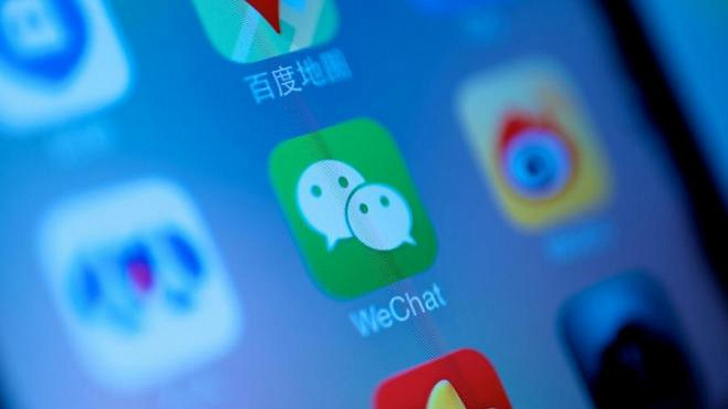 Ещё одно суперприложение: WhatsUp может стать аналогом китайского WeChat