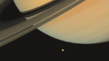 Анимация: путешествие Сатурну вблизи Дионы