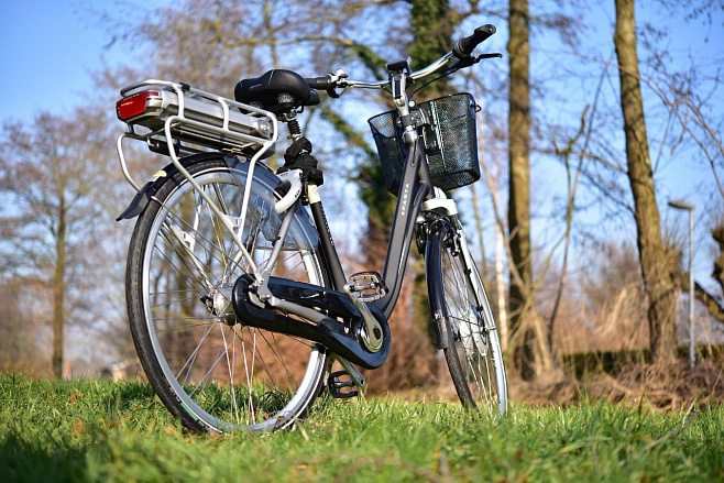 Езда на электронном велосипеде приводит к большему количеству внутренних повреждений