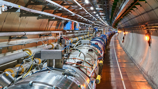 На детекторе LHCb открыли новую форму материи