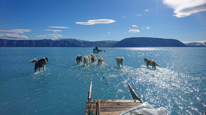 Ледники в Гренландии тают с рекордной скоростью