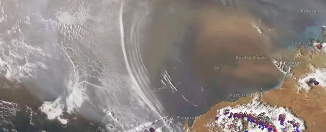 Фото редких гравитационных волн в атмосфере Земли