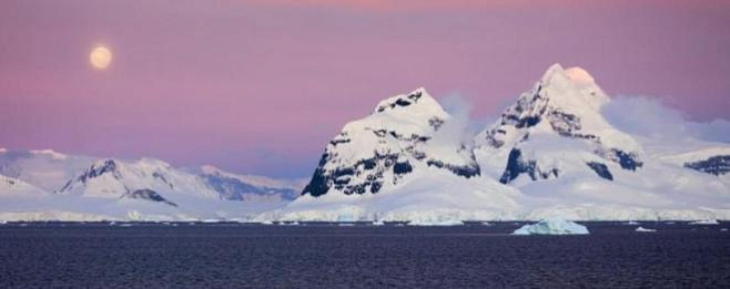 Таяние антарктических льдов не совпадает ни с одной из климатических моделей 