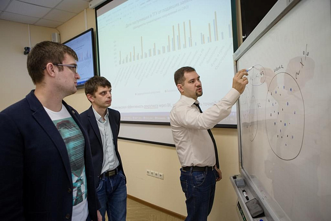В Томском университете нейросеть изучает соцсети абитуриентов