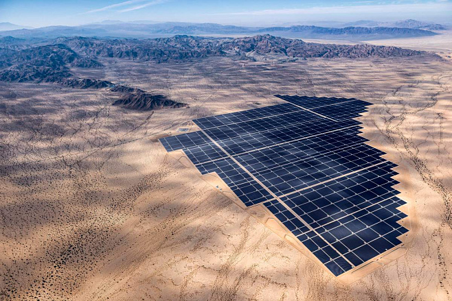 Илон Маск предложил построить солнечные электростанции в пустынях США