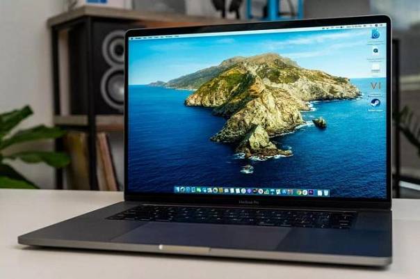 Закрытие камер на MacBook приводит к повреждению дисплеев
