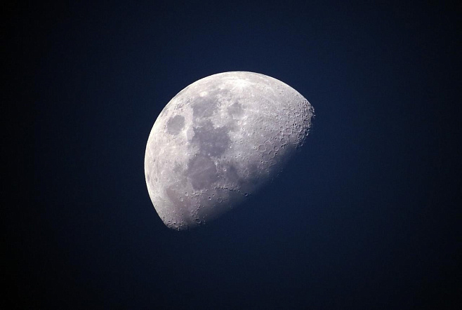 Ученые рассчитали точное время, когда магнитное поле Луны перестало действовать