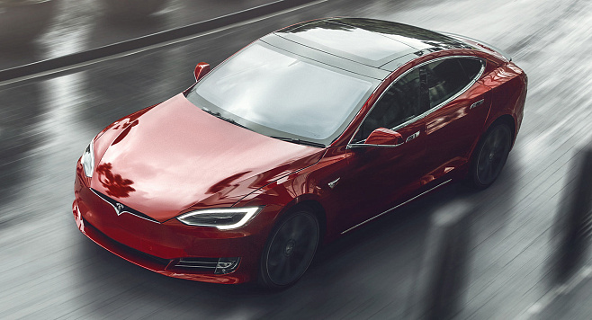 Представлен «самый быстрый» электромобиль Tesla Model S Plaid