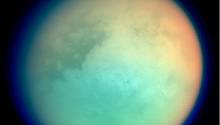 Учёные воссоздали условия на Титане в стеклянных пробирках