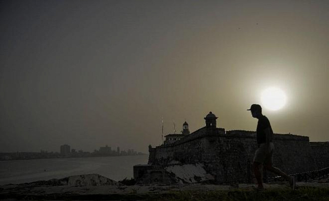 Облако пыли из Сахары достигло Кубы, Карибских островов и Флориды