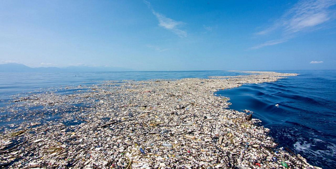 Кто мусорит в Атлантическом океане?