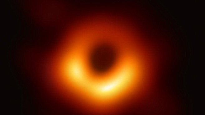 Новые телескопы могут обнаружить «фотонное кольцо» чёрной дыры