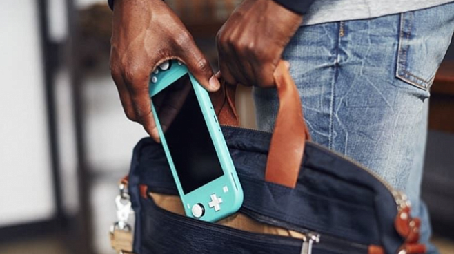 Nintendo анонсировала карманную игровую консоль Switch Mini