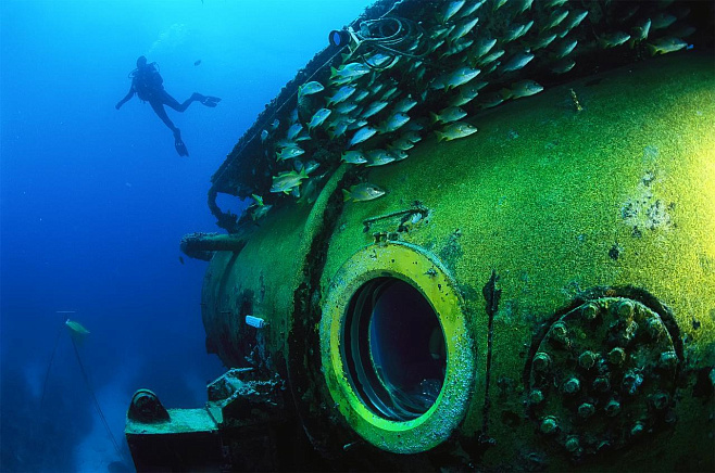 Жизнь на дне: как люди строят подводные дома