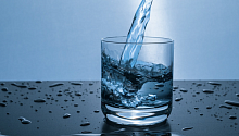 Употребление большего количества воды повышает детскую многозадачность