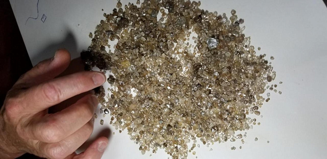Залежи алмазов подтверждают существование древнего резервуара в недрах Земли