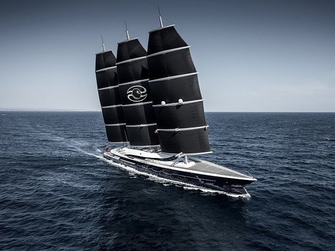 Яхта Black Pearl «Черную жемчужина»