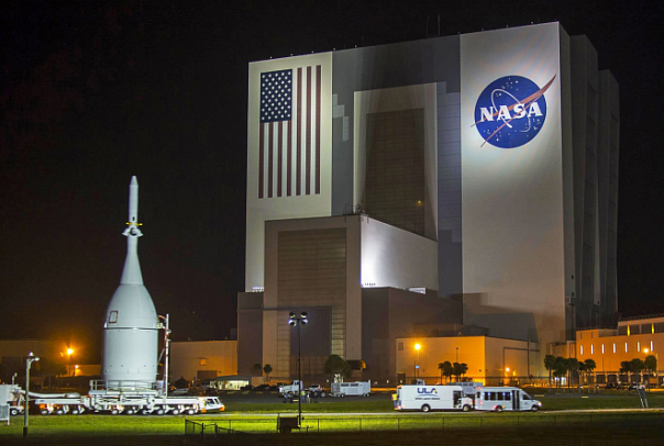 NASA продолжает активную подготовку к миссии Луна-2024