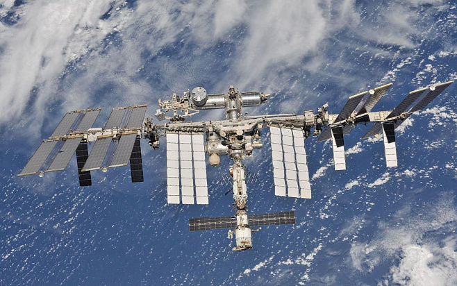 NASA готовится к снаряжению первого коммерческого модуля на МКС