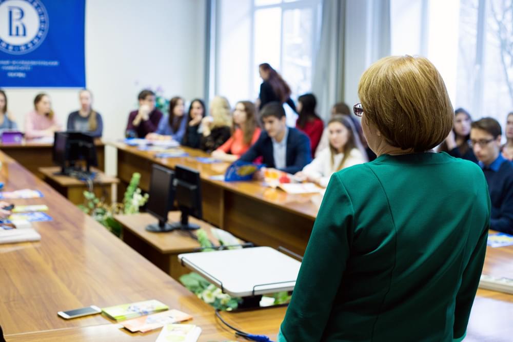 Преподавание вшэ. НИУ ВШЭ СПБ преподаватель. Высшая школа экономики СПБ преподаватели. НИУ ВШЭ преподаватели. Преподаватели НИУ ВШЭ Москва.