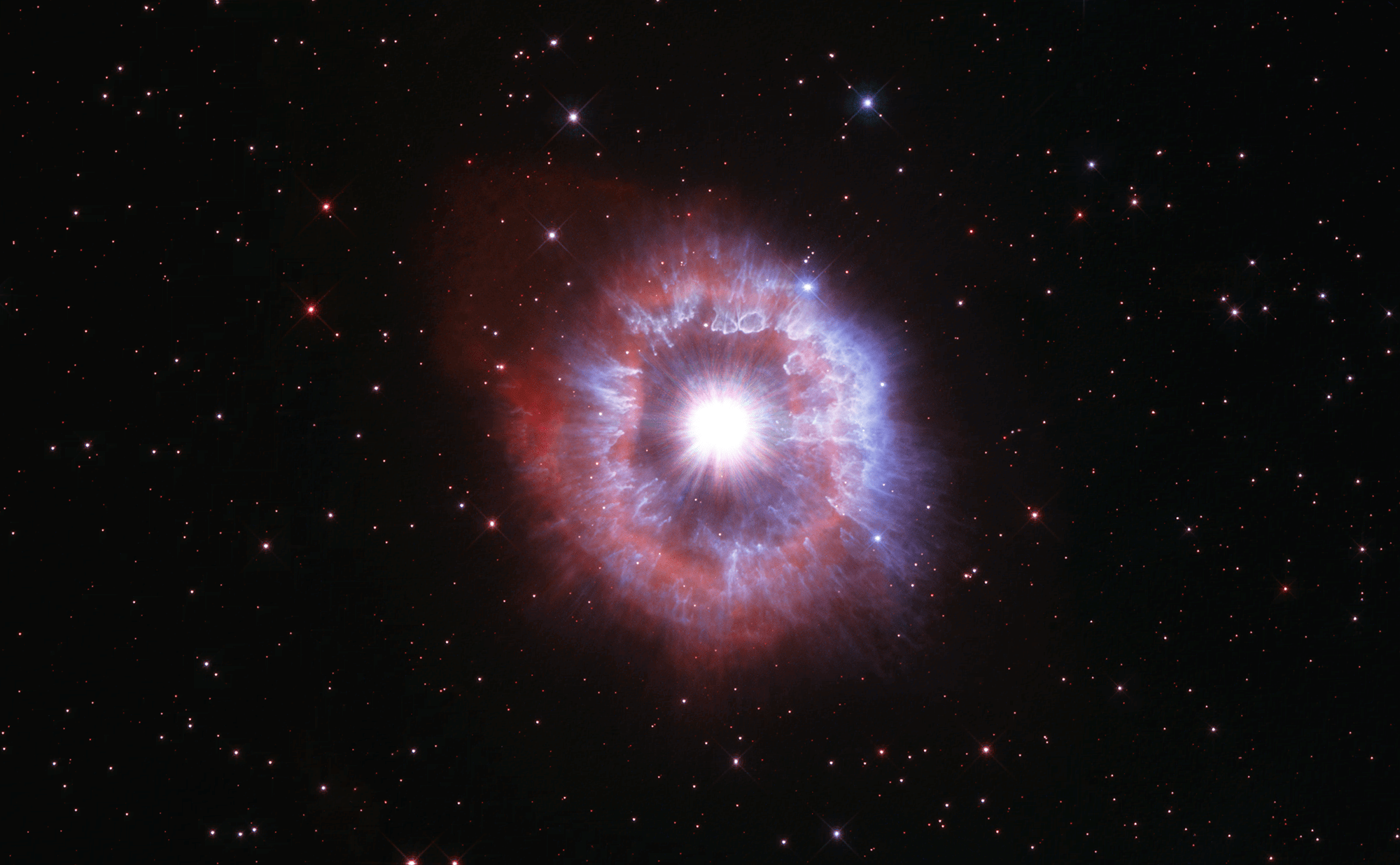 Новые звезды в африке 19 ноября 2023. Звезда AG киля. Альфа Центавра Хаббл. AG Carinae Созвездие. Полярная звезда Хаббл.