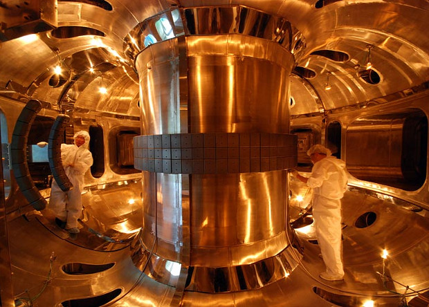 Термоядерный реактор KSTAR смог удержать раскалённую плазму в течение 30 секунд