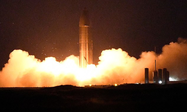 Очередная неудача: прототип SpaceX Starship загорелся в ходе статических испытаний