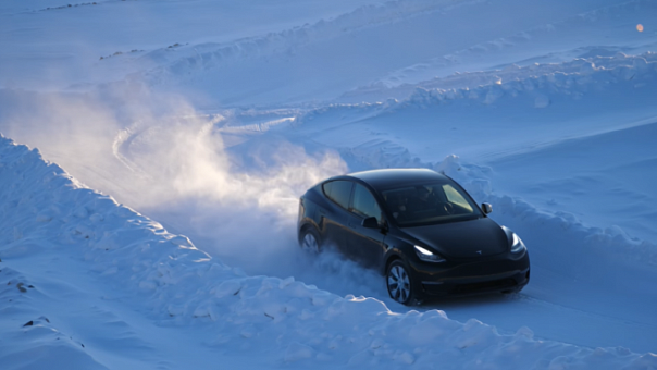 Tesla Model Y прошла испытания в экстремальных условиях Аляски