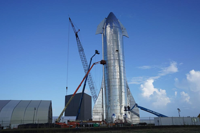 SpaceX планирует построить «много ракет» в этом году, чтобы ускорить запуск Starship