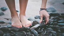 Высыпания на пальцах ног могут быть менее распространенным симптом COVID-19