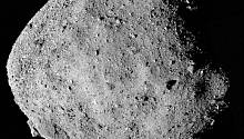 Метеороиды размером с песок обстреливают астероид Бенну 