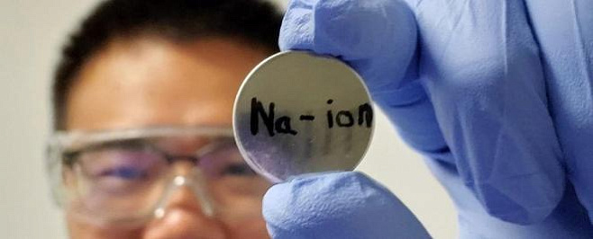 Исследователи разработали натриево-ионную батарею, которая может заменить литий-ионные модели