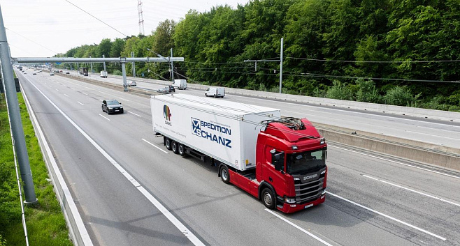 В Германии оборудовали выделенное шоссе для грузового электротранспорта