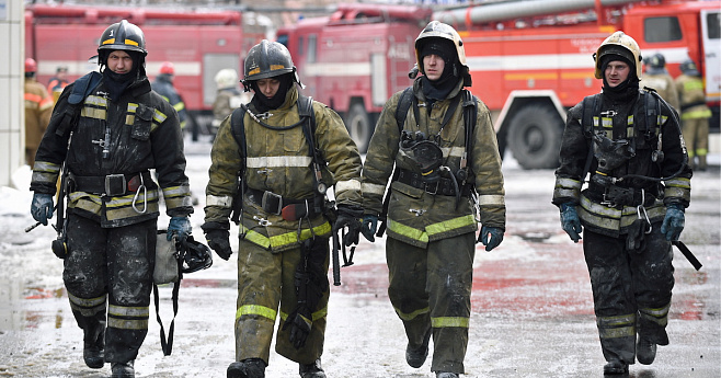 В России появится более термоустойчивая одежда для пожарных